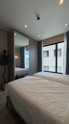 205 Tara-jre Jabal Al Lweibdeh With Stunning View