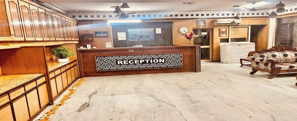 Hotel Le Mount - Delhi, India