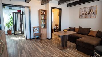 Apartment, City View | Living area