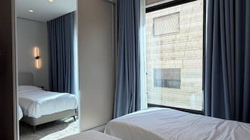 Apartment, 1 Bedroom, Accessible, Smoking | 1 bilik tidur