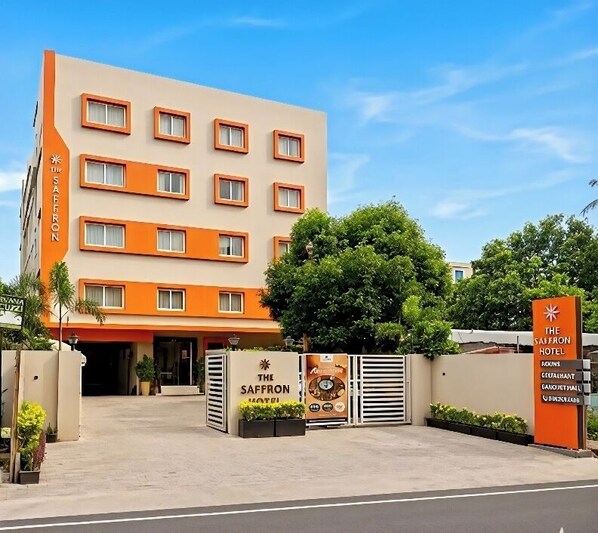 Front of property - The Saffron Hotel (Bhubaneshwar)