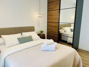 Iron/ironing board, free WiFi, bed sheets - Sage Apartment Burriana At Home Costa del Sol (Nerja)
