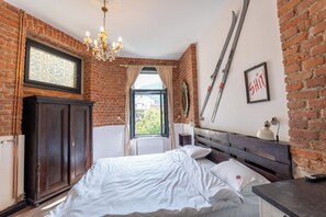 Apartment, Garden View | Soundproofing, iron/ironing board, free WiFi - Barrique Studio 5 (Brașov)