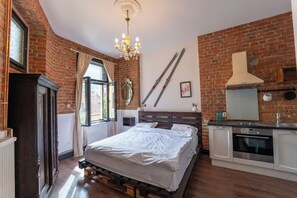 Apartament, vistes al jardí | Habitacions insonoritzades, planxa i posts de planxar i wifi gratuïta 