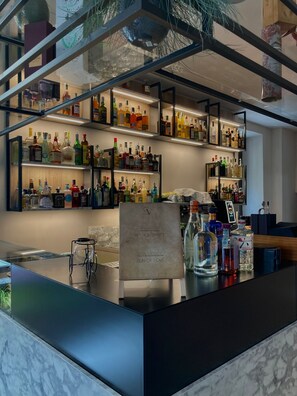 Bar (en la propiedad)