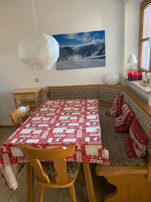 Dining - Dream apartment near Oberstdorf (Sonthofen)
