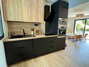 Fridge, microwave, oven, stovetop - Spacious and bright house with garden - 6 guests (Bretignolles-sur-Mer)