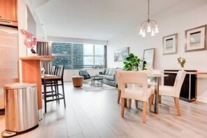Interior - Luxurious 1BR Suite in Miami (Miami)
