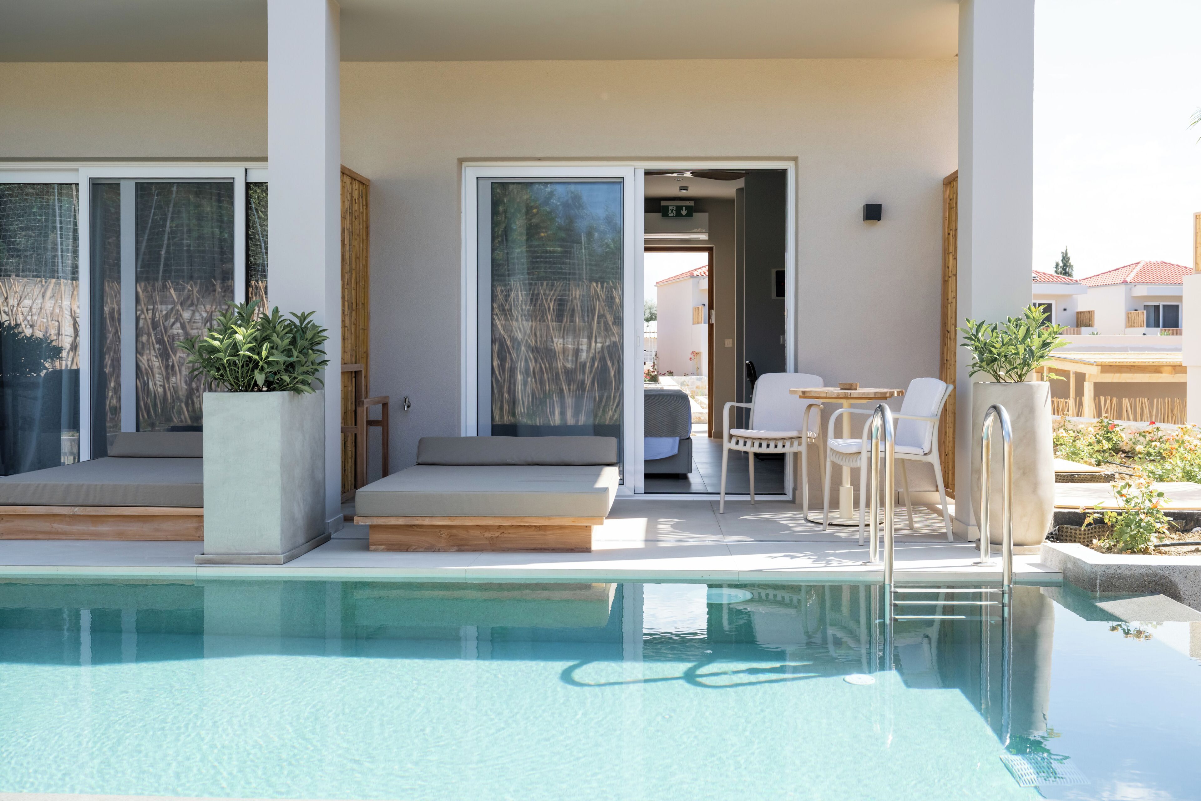 Superior Room with Shared Pool | 테라스/파티오