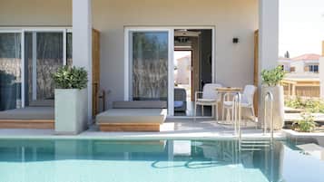 Superior Room with Shared Pool | Terrasse/Patio
