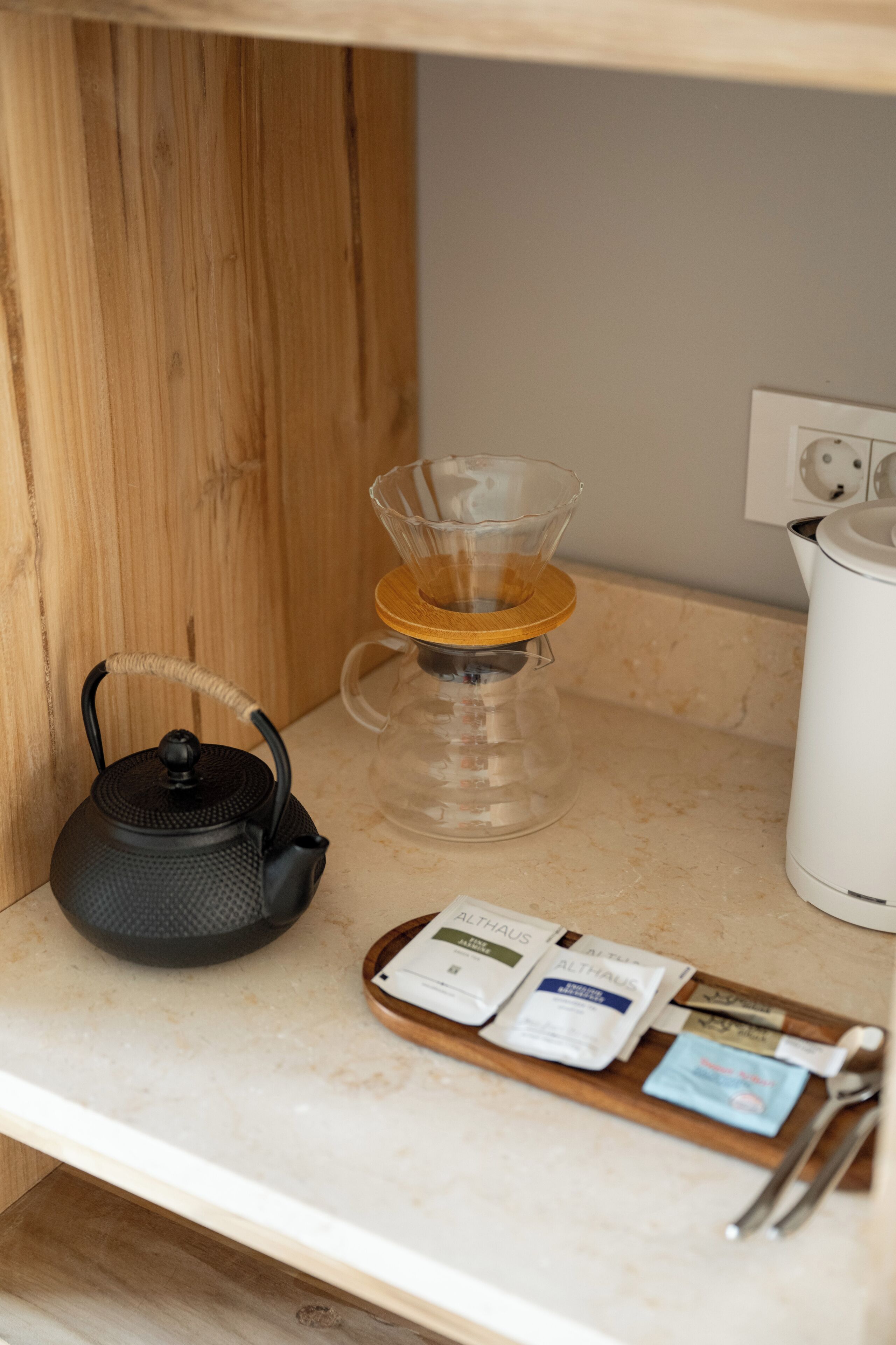 Superior Room, Balcony | Coffee and/or coffee maker