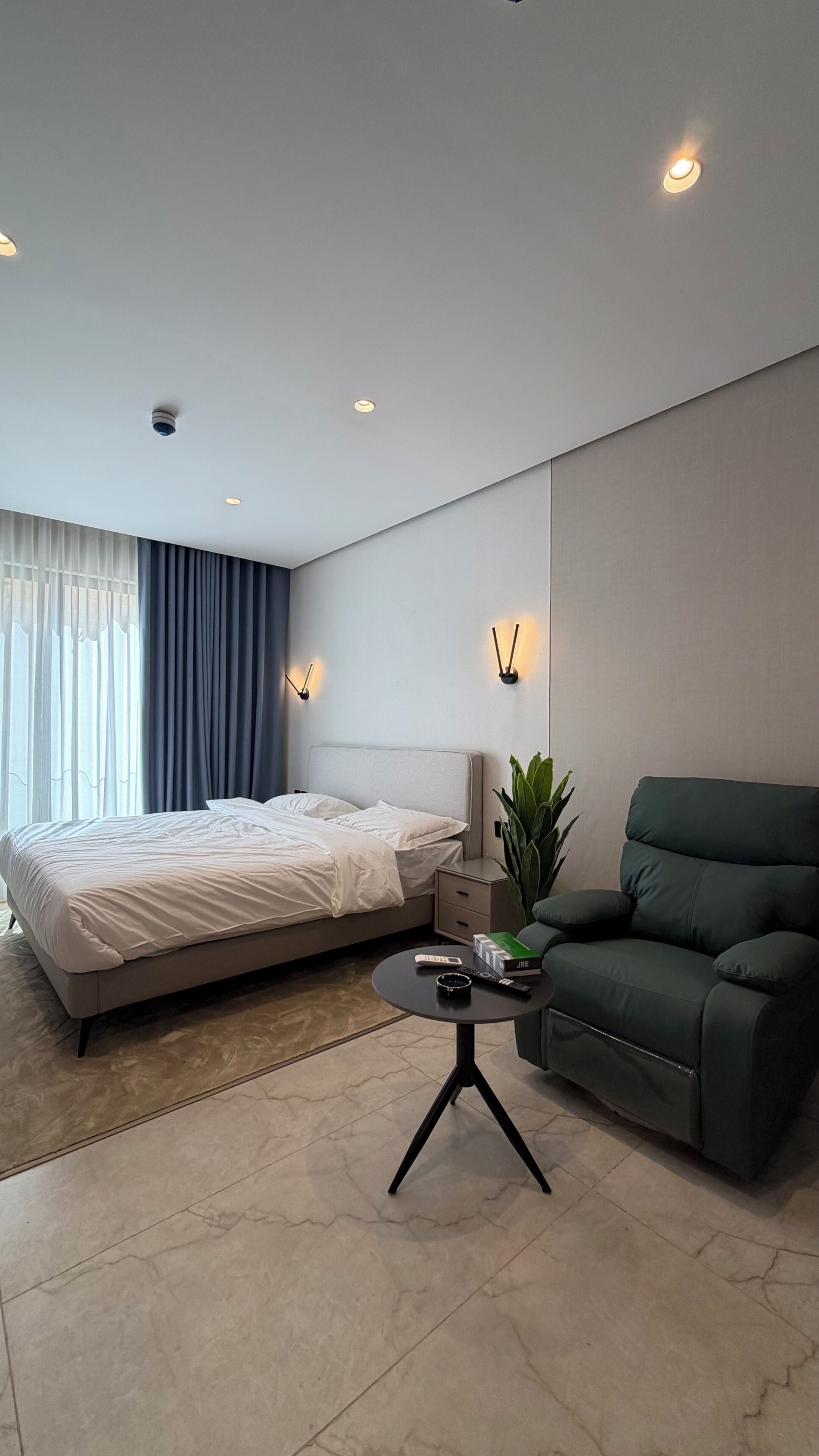 1 bedroom