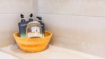Bathroom amenities