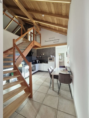 Fridge, microwave, oven, dishwasher - Hochgugg Panorama Apartment Michaela (Neukirchen am Großvenediger)