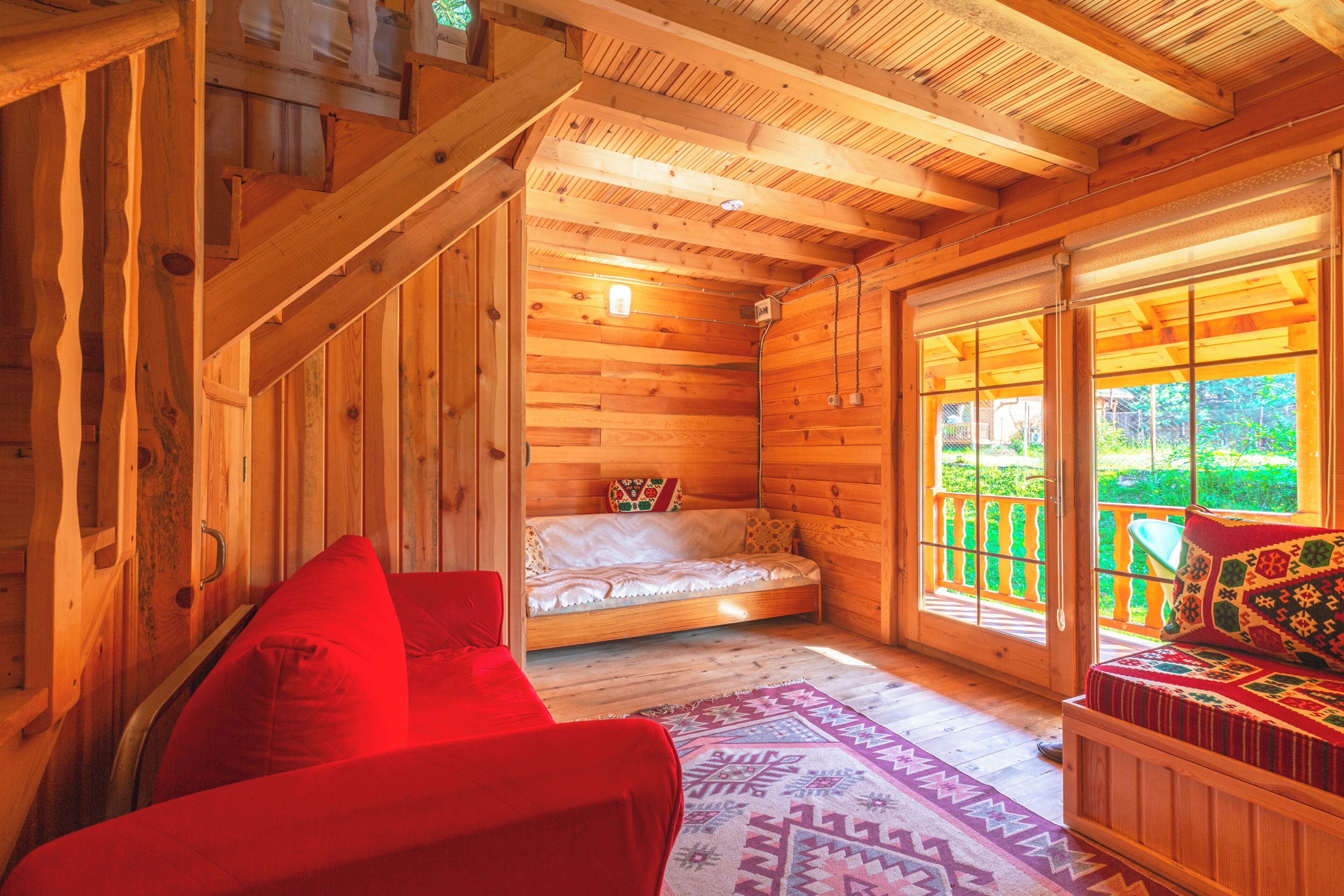 Deluxe bungalow, balkon, uitzicht op tuin | Interieur