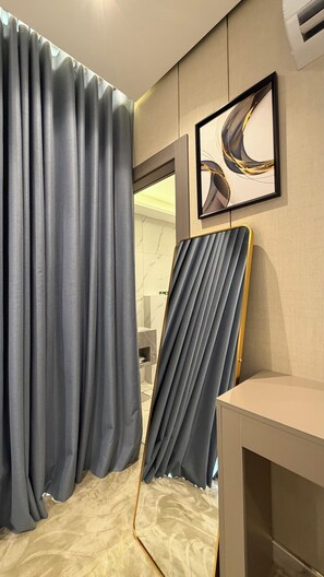 Apartment, 1 Bedroom, Accessible, Smoking | Interior - 210 Tara-jre Jabal Al Lweibdeh With Stunning View (Amman)