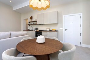 House - Bright Apartment in Granada Center San Anton 301 (Granada)