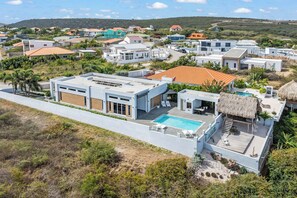 Exterior - Casa Koba: luxury villa with private pool and stunning views of Curaçao 🌴 (Grote Berg)