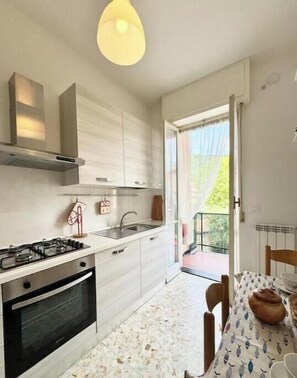Private kitchen - Hostdomus - Alma House (Finale Ligure)