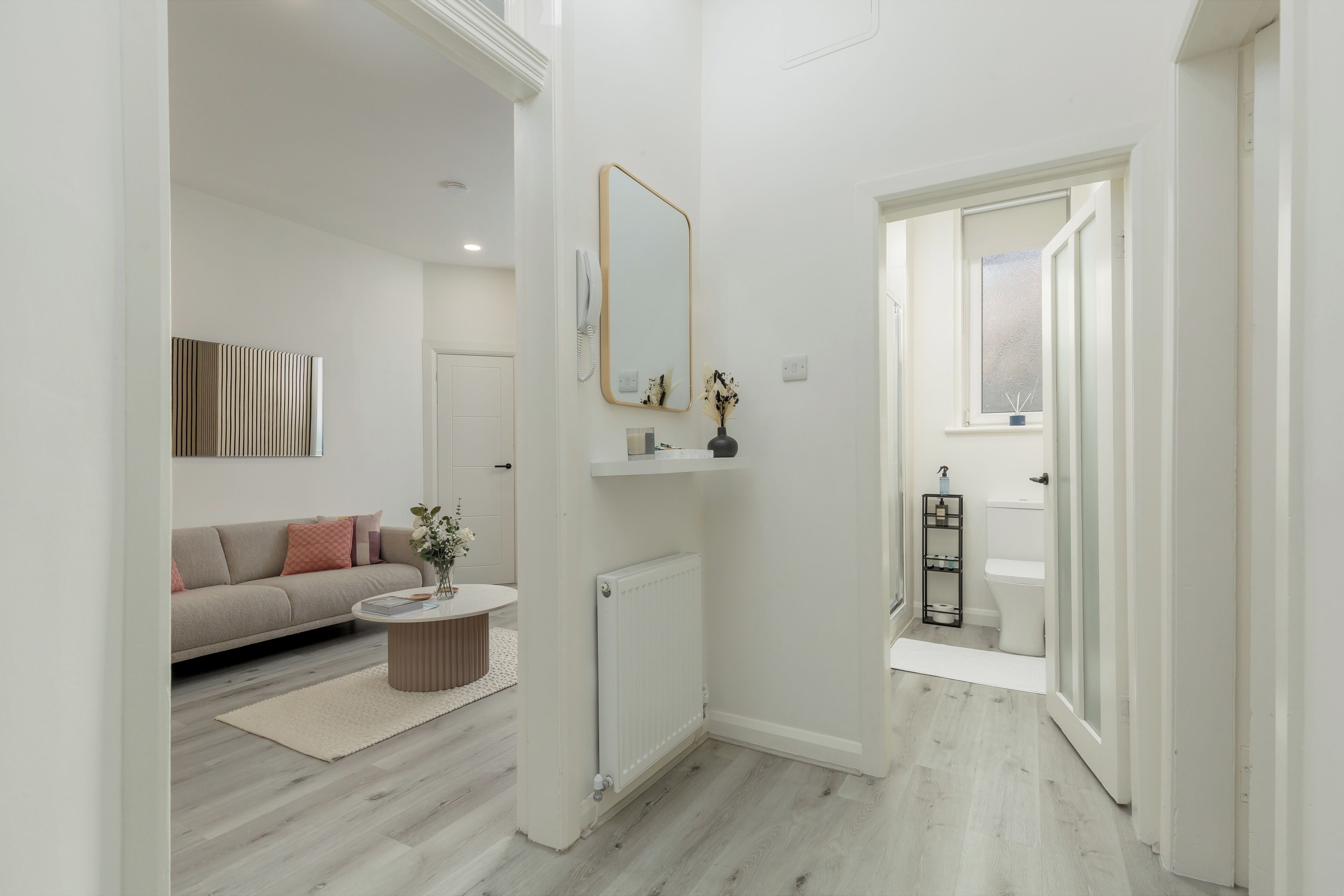 Apartamento | Baño | Artículos de higiene personal gratuitos, secador de pelo y toallas