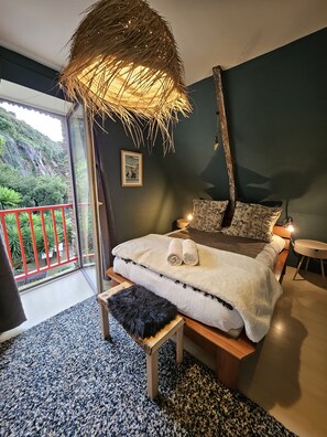 Iron/ironing board, WiFi - Duplex standing 3 beds sea view - terrace/ Cancale (Cancale)