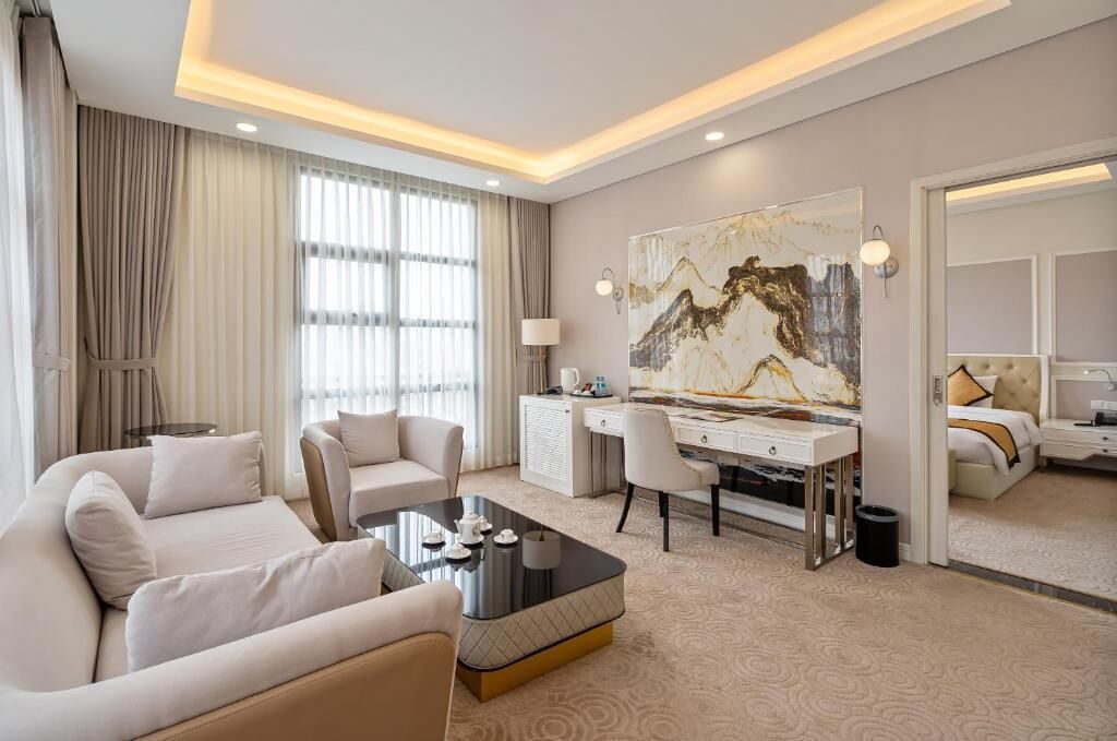 Luxury Suite, City View | In-room safe, desk, laptop workspace, soundproofing