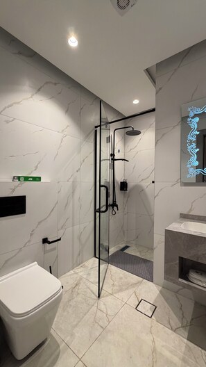 Apartment, 1 Bedroom, Accessible, Smoking | Bathroom - 211 Tara-jre Jabal Al Lweibdeh With Stunning View (Amman)