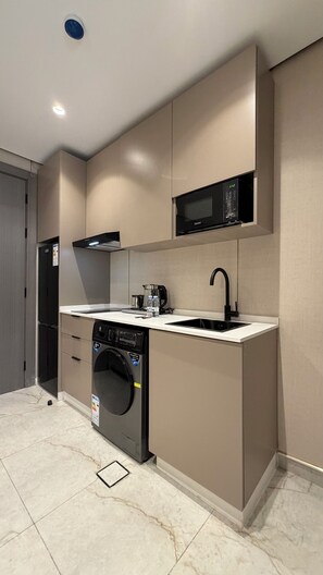 Apartment, 1 Bedroom, Accessible, Smoking | Interior - 211 Tara-jre Jabal Al Lweibdeh With Stunning View (Amman)
