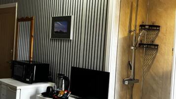 Comfort Suite, Garden View | Interior