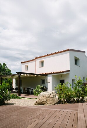 Exterior - Macondo Agriliving - First Floor Apartment (Castiadas)