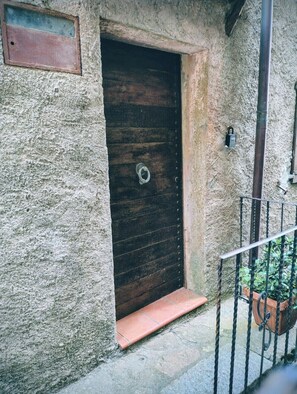 Exterior detail - Detached House In The Castle Isola Del Giglio (isola del giglio)