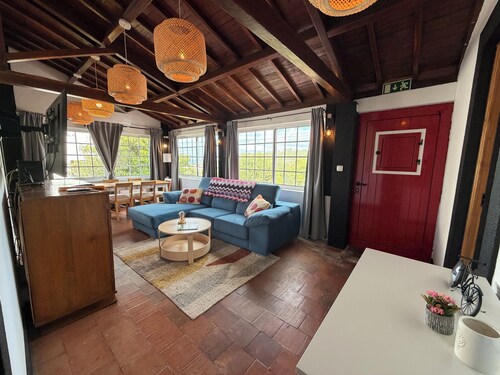 Quinta do Atlântico - Cozy Oceanview Home in Biscoitos