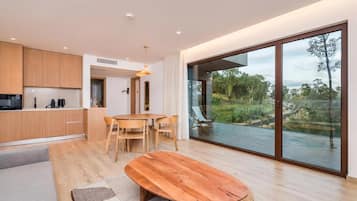 Villa, 1 Bedroom, Mountain View | Private kitchen