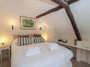 1 bedroom, individually decorated, individually furnished, free WiFi - Wheelwright Cottage (Moreton-in-Marsh)