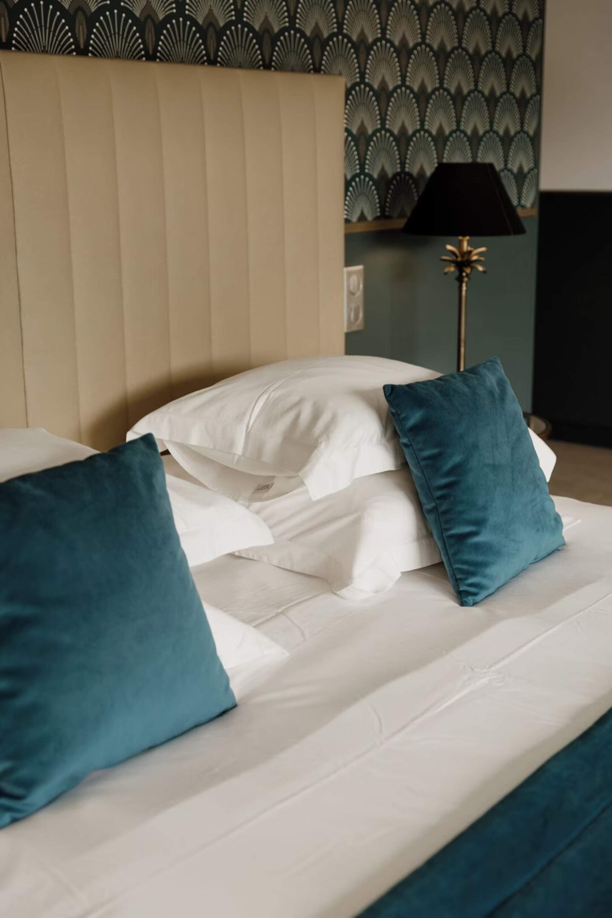 12 bedrooms, desk, iron/ironing board, free WiFi