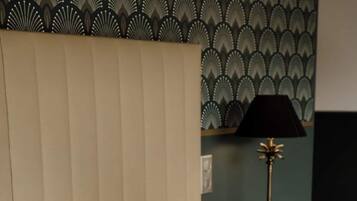 12 bedrooms, desk, iron/ironing board, free WiFi