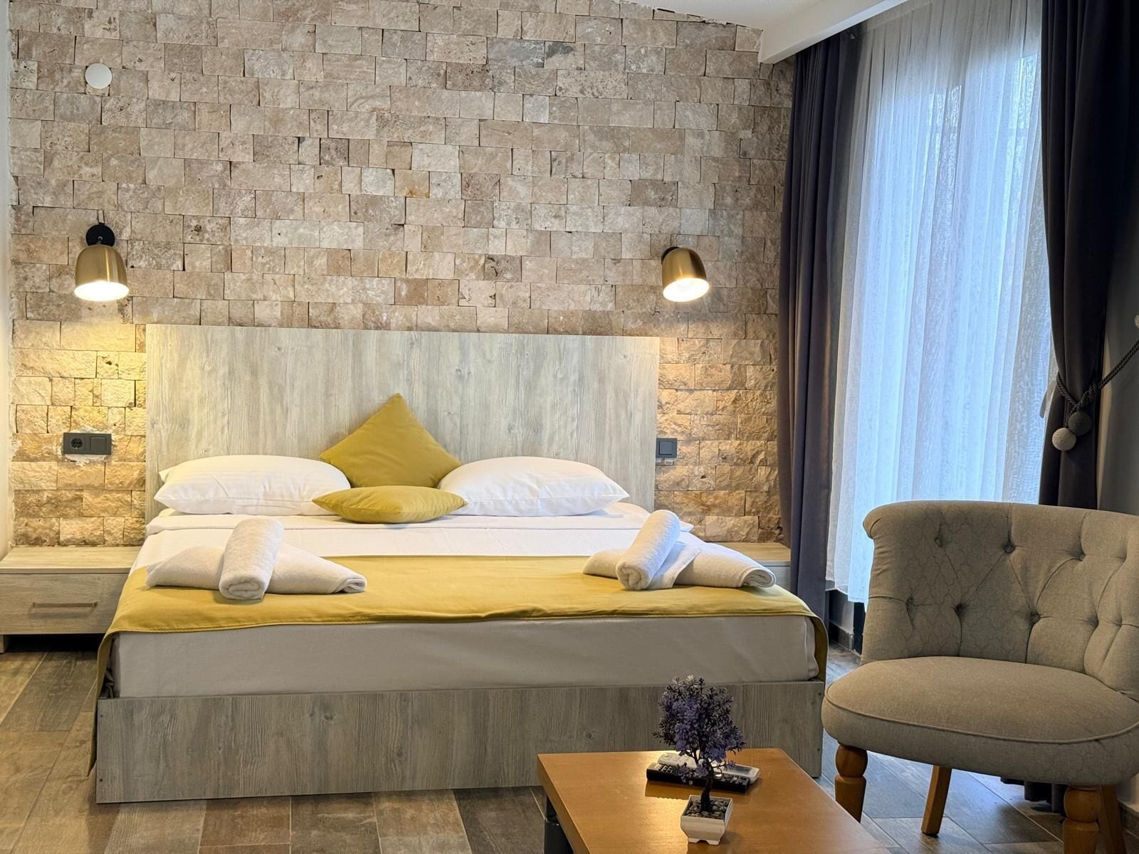 Habitación de lujo | Wifi gratis y ropa de cama
