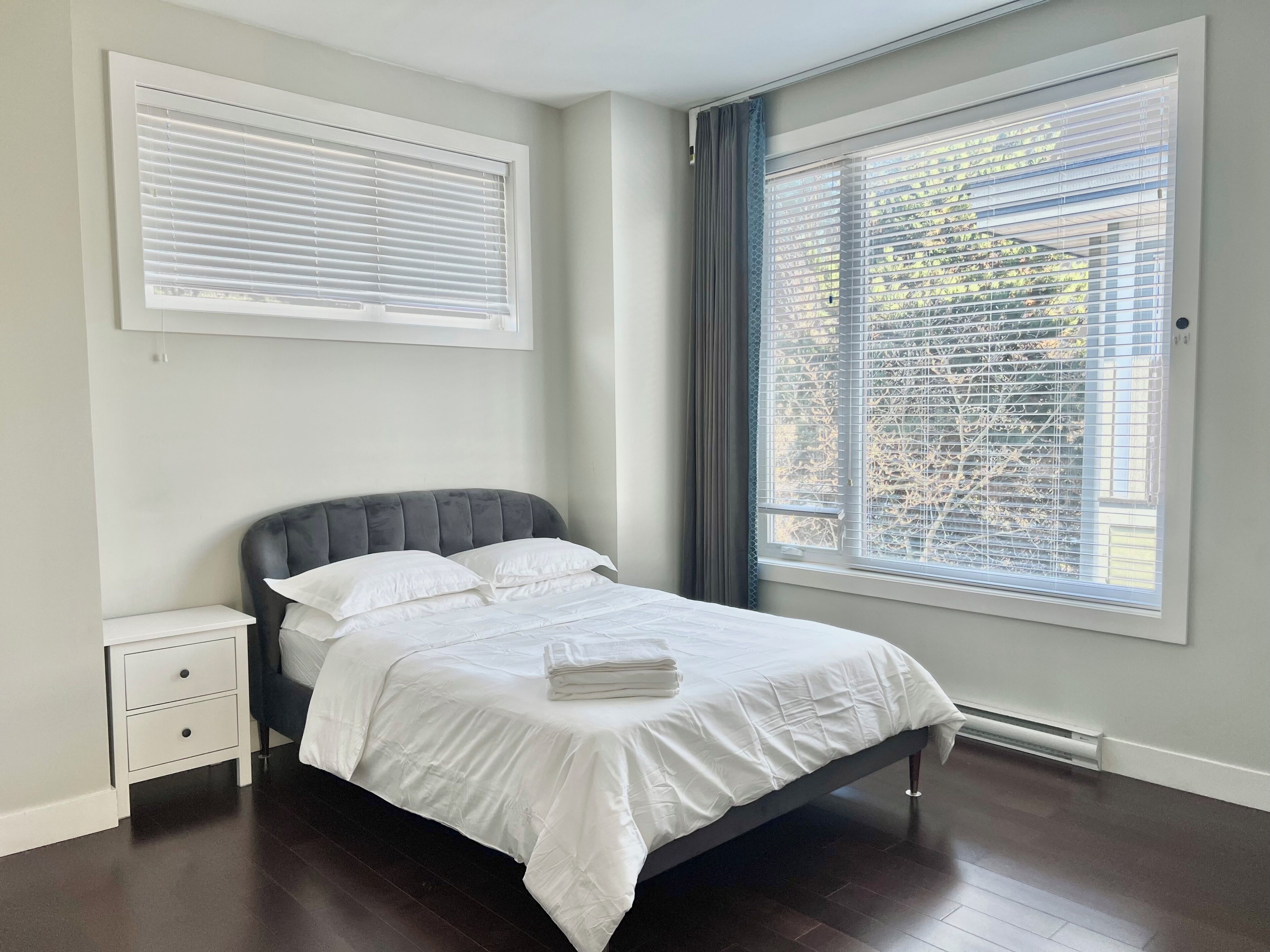 4 bedrooms, WiFi, bed sheets
