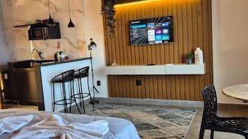 Deluxe Apartment | Free WiFi