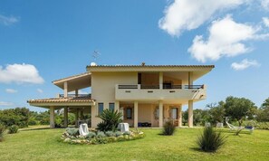 Exterior - Villa Funtana Salsa – Space, relaxation and panoramic views in Pula 🌿☀️ (Pula)