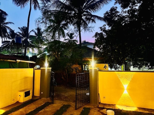 Independent Bungalow for rent at Siolim. Next to main market with parking for 2