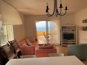 Living area - Apartment with sea views in Cumbre del Sol (Cumbre del Sol)