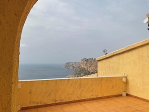 Property grounds - Apartment with sea views in Cumbre del Sol (Cumbre del Sol)