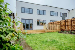House - Stylish Home Near Scotch Corner For Work Leisure (Richmond)
