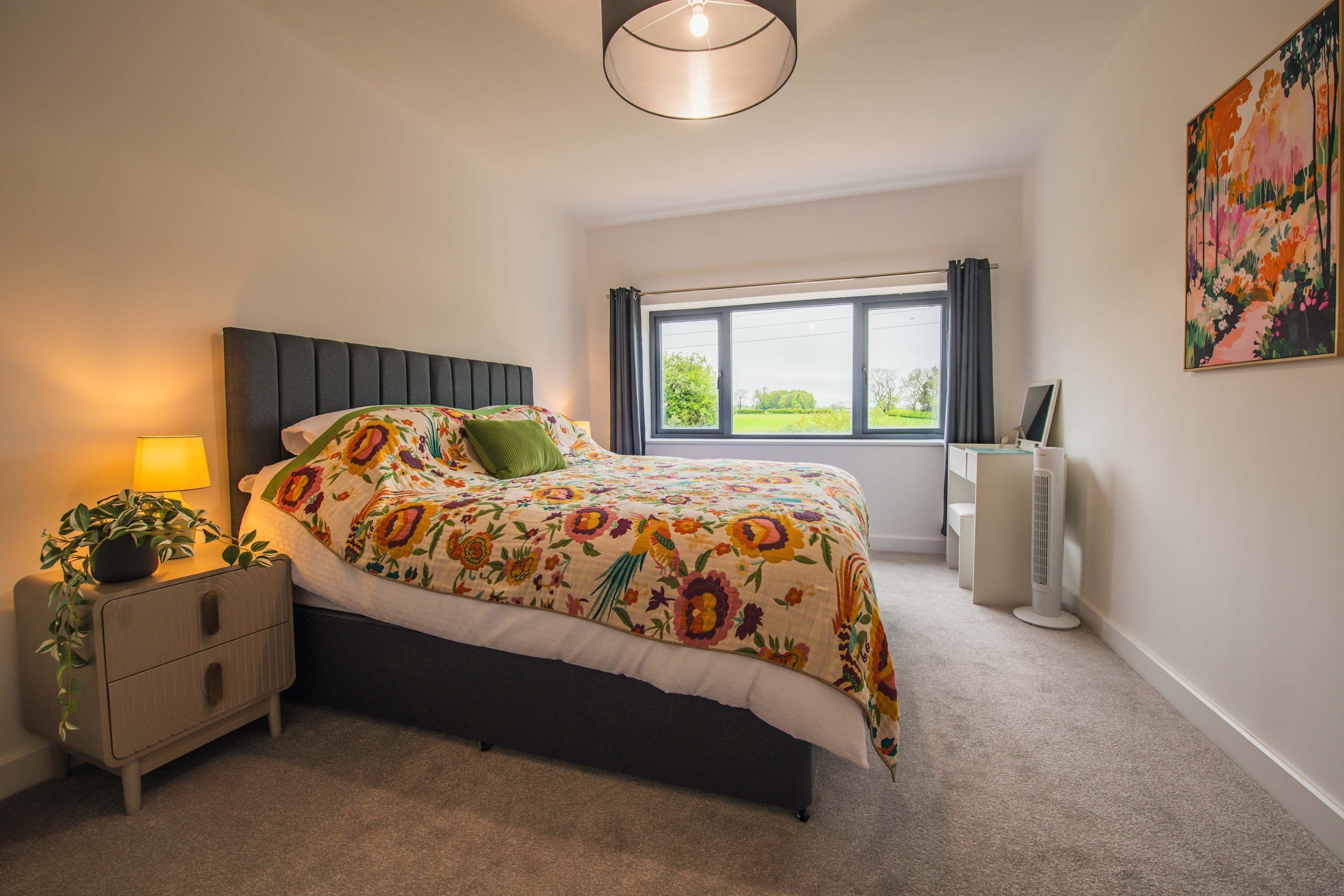 3 bedrooms, Internet
