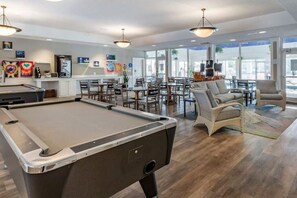 Spielezimmer