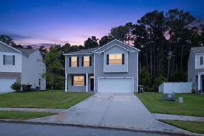 Exterior - Furnished Savannah Retreat | Gated Community | 30+ (Savannah)