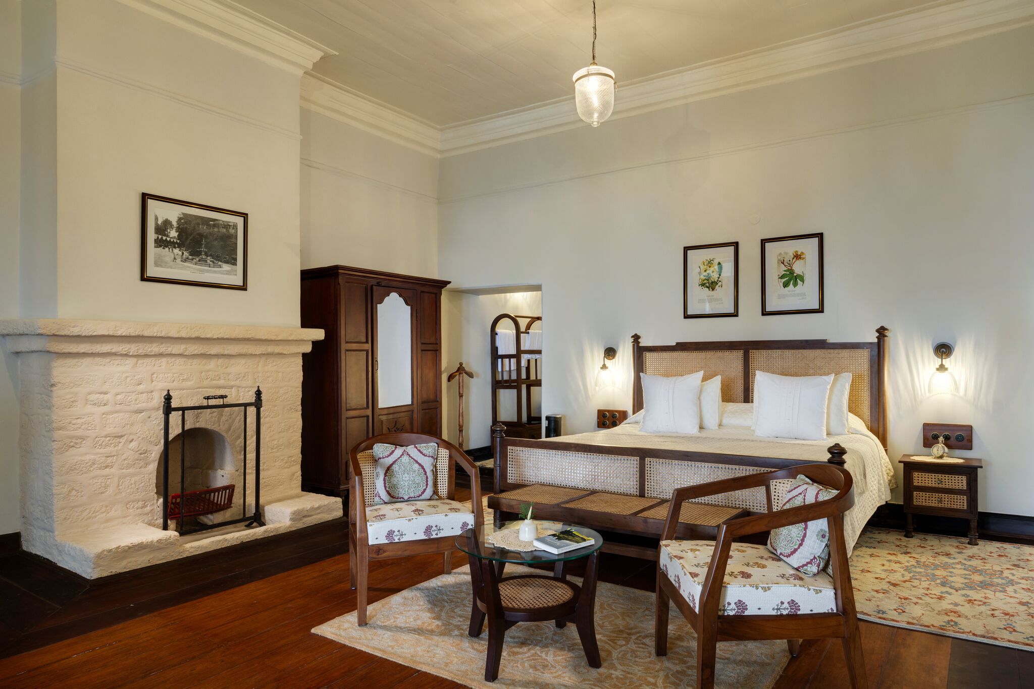 Heritage Room | In-room safe, iron/ironing board, free WiFi, bed sheets