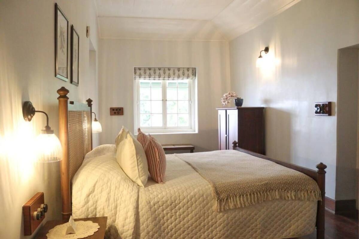 In-room safe, iron/ironing board (on request), WiFi (free), bed sheets