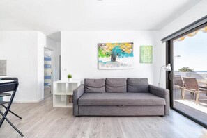 Apartment, 1 Bedroom, Smoking, Terrace | Living room - Palm Beach Suite - Playa del Cura (Mogan)